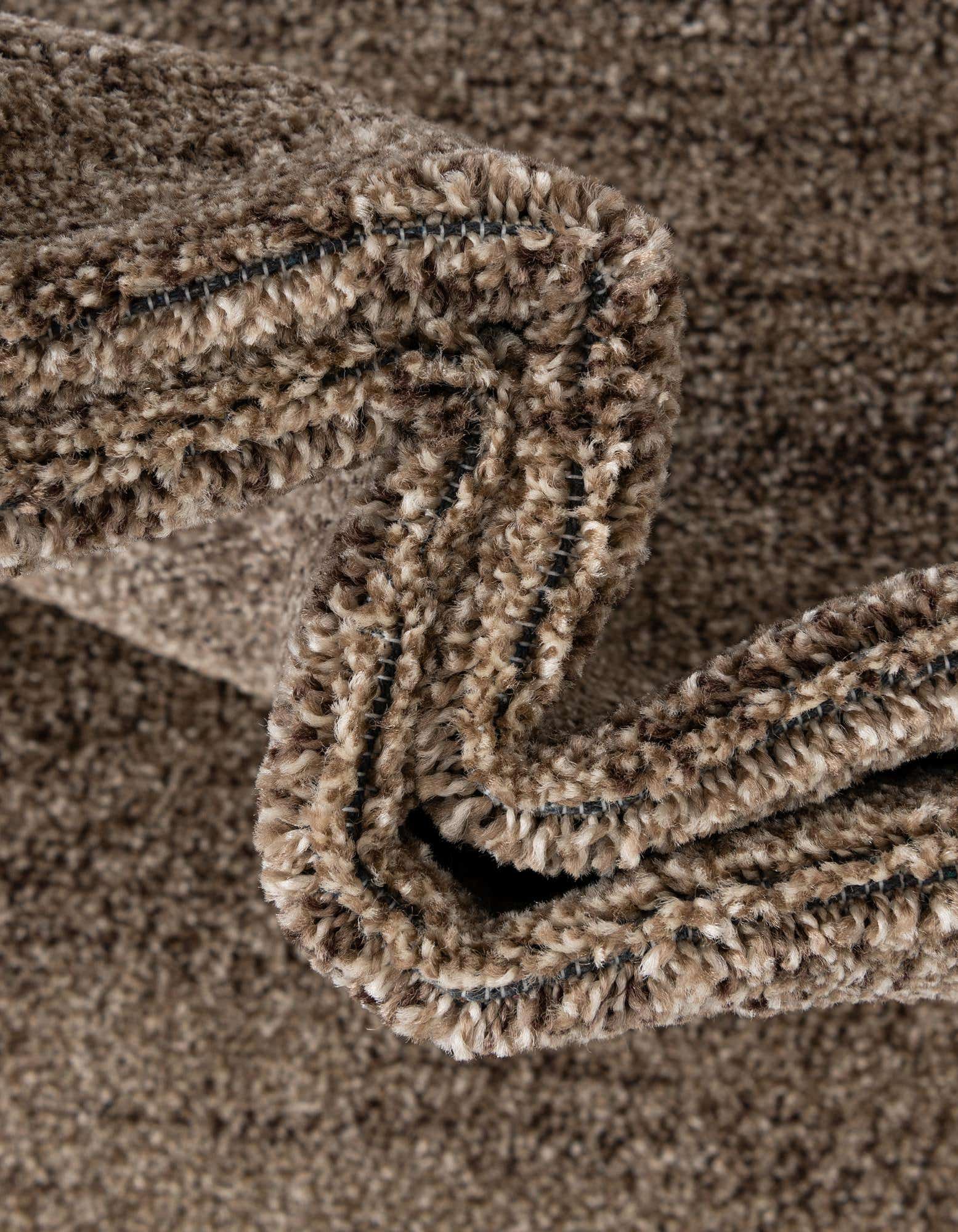 Detail image of 62cm x 95cm Loft Rug