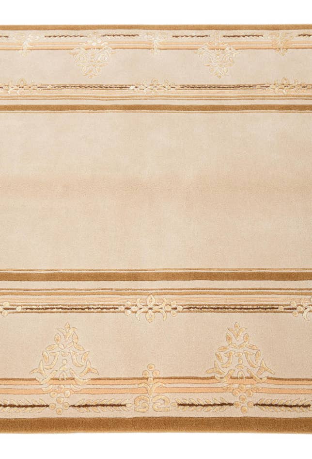 Detail image of 3' 11 x 5' 11 Hand Knotted Darya Wool Rug