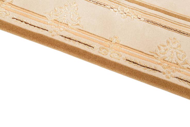Detail image of 3' 11 x 5' 11 Hand Knotted Darya Wool Rug