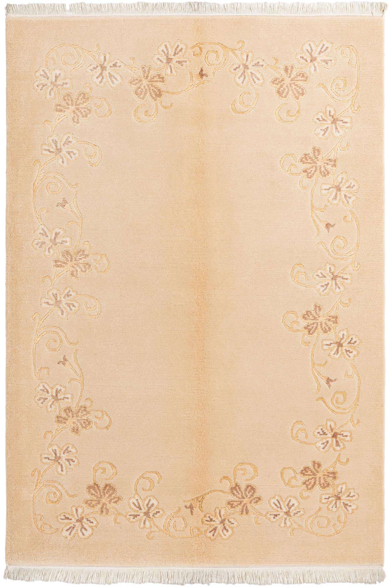 3' 11 x 5' 10 Hand Knotted Darya Wool Rug