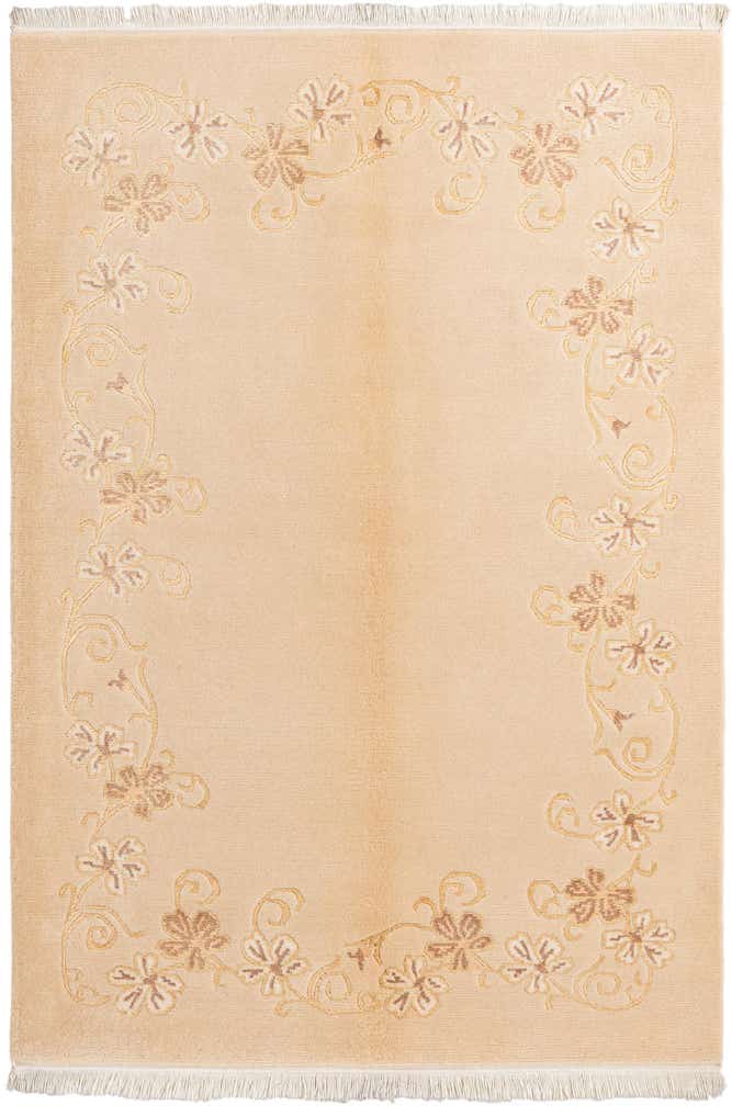 3' 11 x 5' 10 Hand Knotted Darya Wool Rug