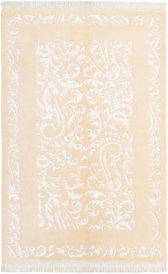 Detail image of 3' 11 x 5' 11 Hand Knotted Darya Wool Rug