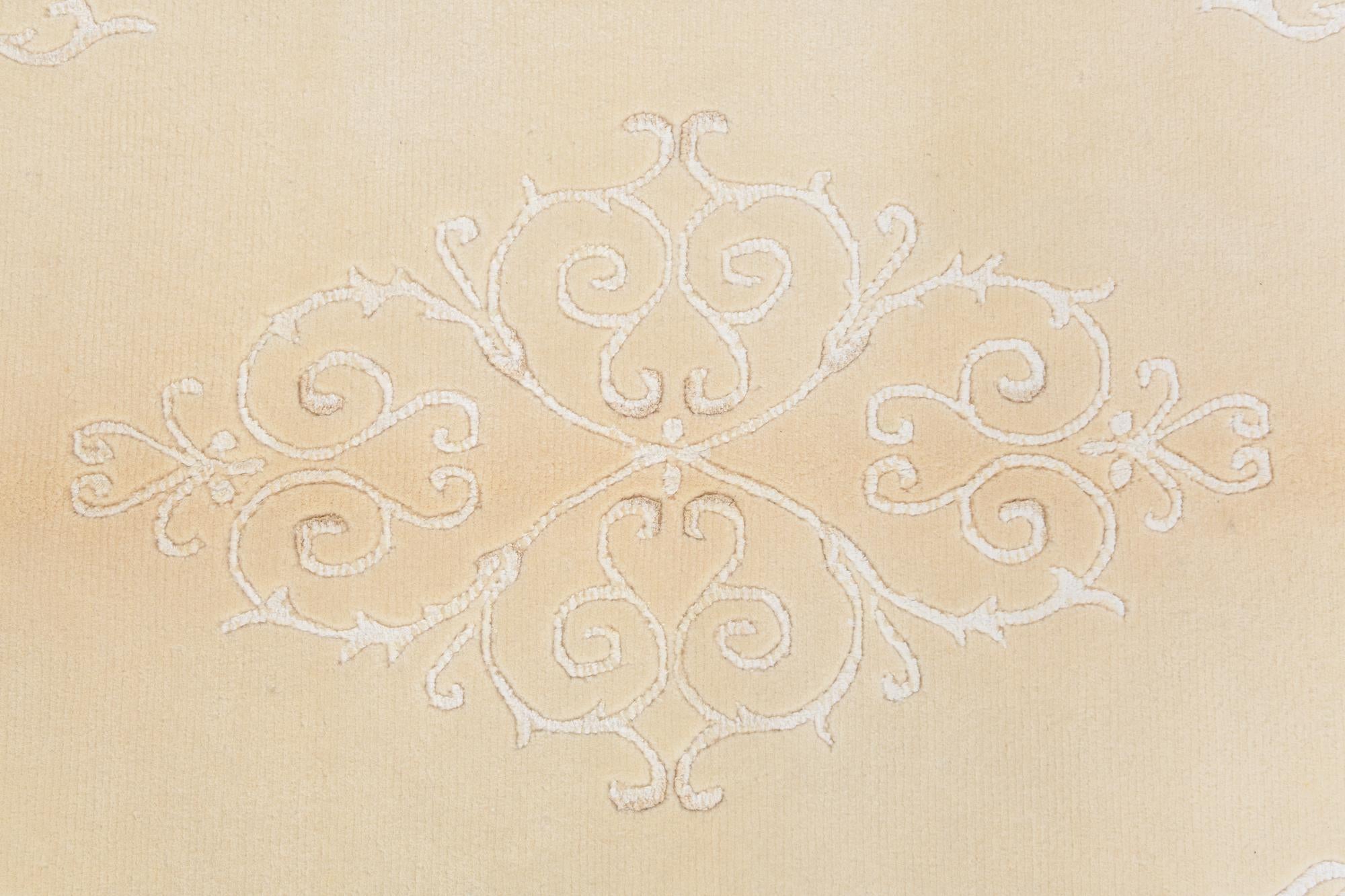 3' 11 x 5' 11 Hand Knotted Darya Wool Rug