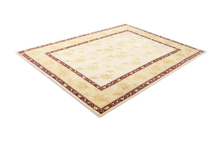 Detail image of 5' 9 x 8' Hand Knotted Darya Wool Rug