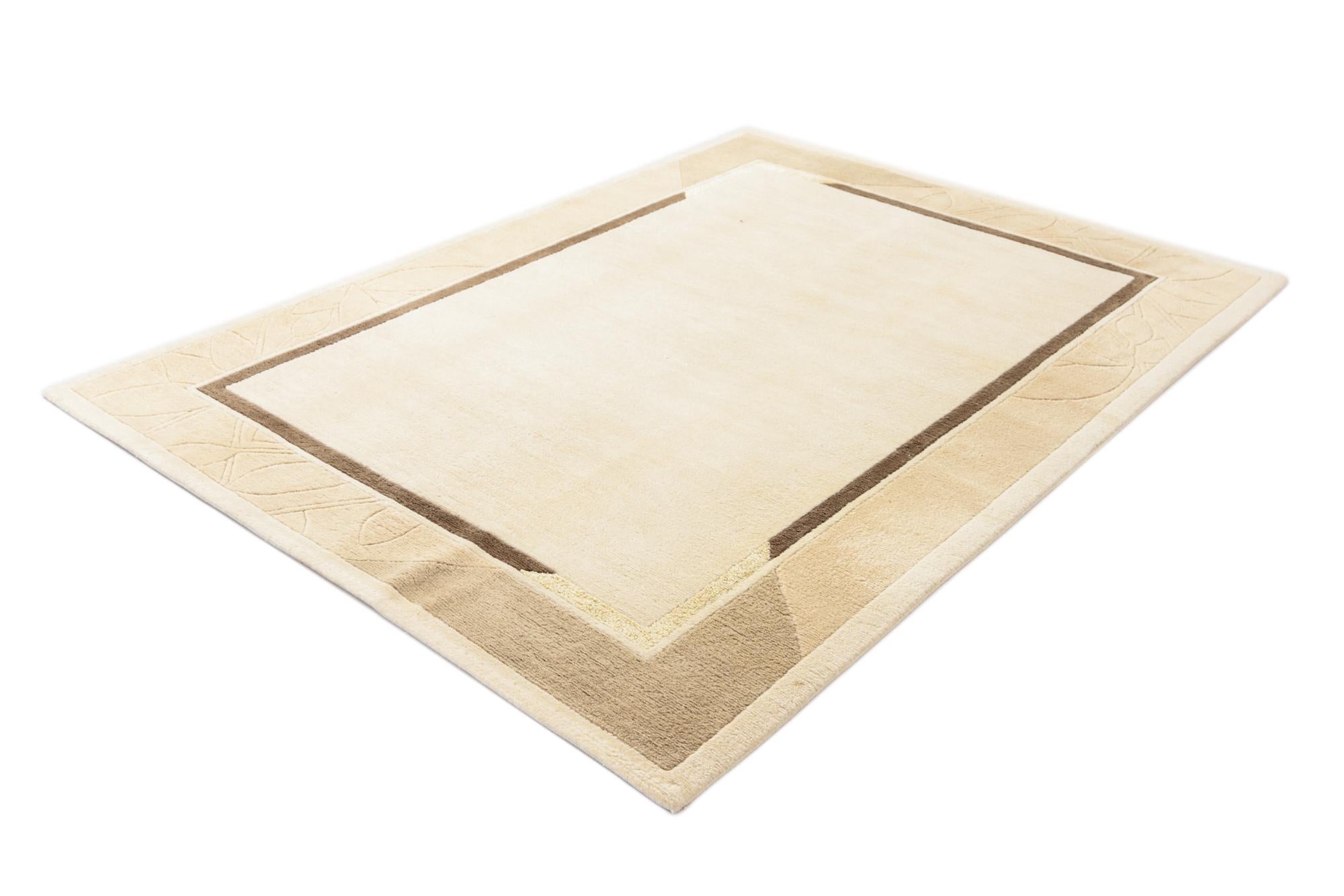 5' 7 x 7' 9 Hand Knotted Darya Wool Rug