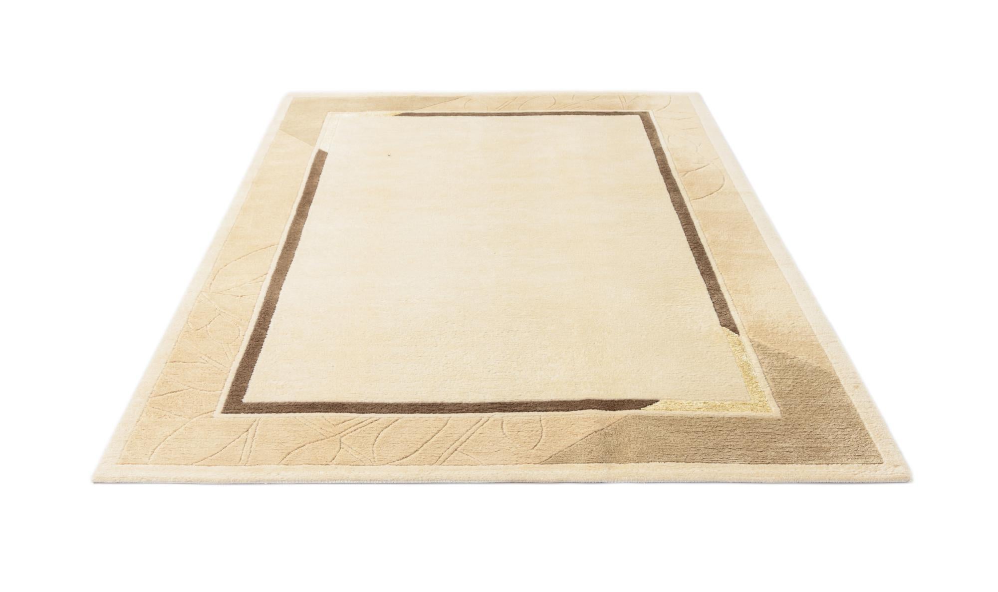 5' 7 x 7' 9 Hand Knotted Darya Wool Rug