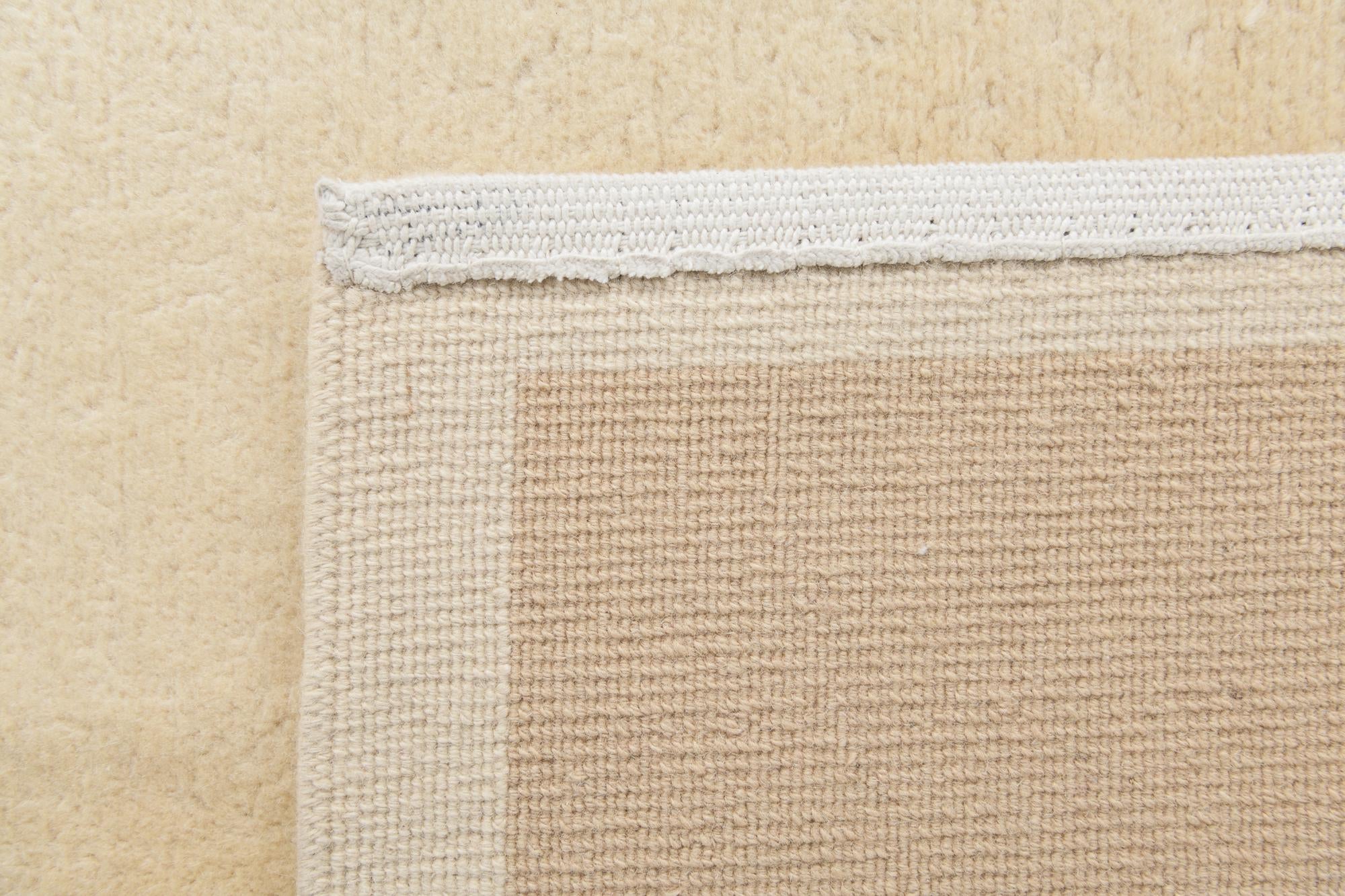 5' 7 x 7' 9 Hand Knotted Darya Wool Rug