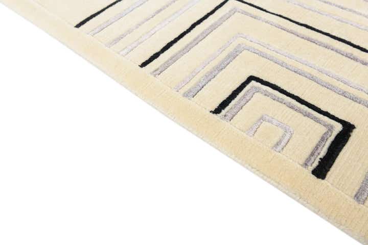 5' 6 x 7' 11 Hand Knotted Darya Wool Rug