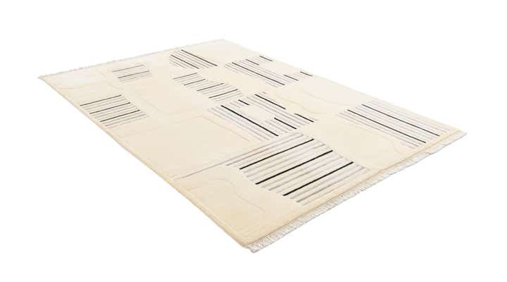 5' 7 x 8' Hand Knotted Darya Wool Rug