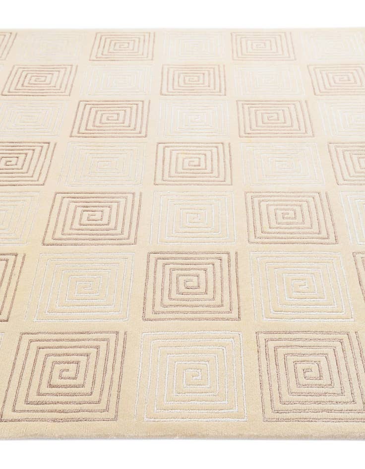 Detail image of 5' 8 x 7' 9 Darya Rug