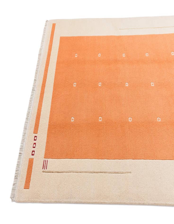 Detail image of 4' 8 x 6' 8 Darya Rug