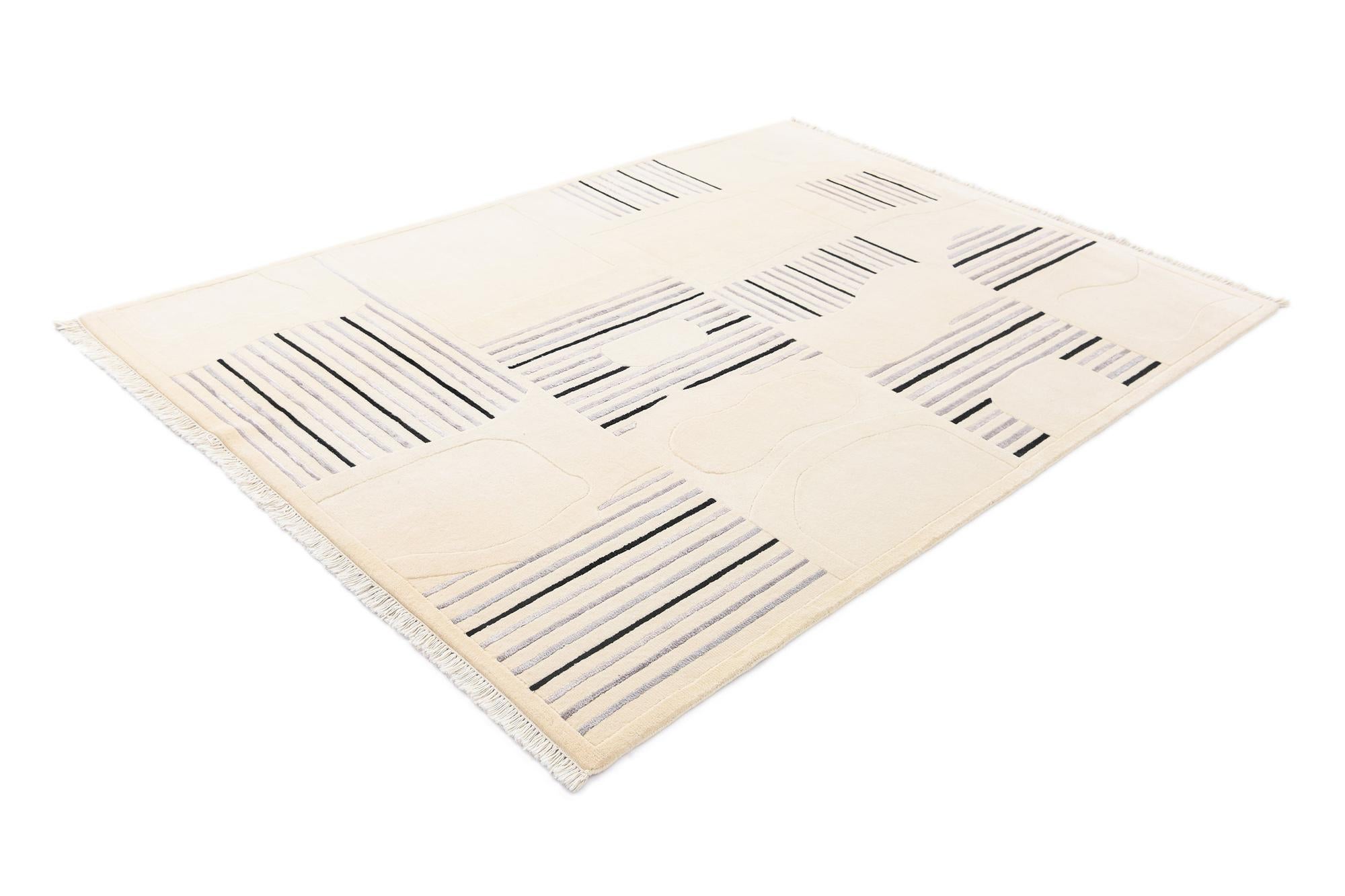 5' 8 x 8' Darya Rug