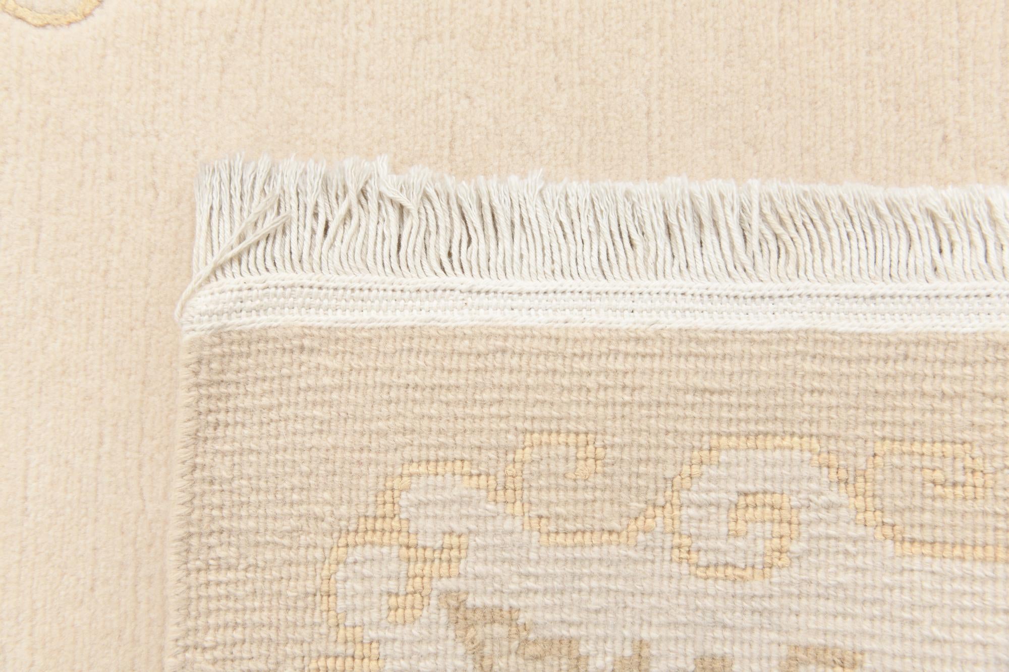 2' 7 x 4' 6 Hand Knotted Darya Wool Rug
