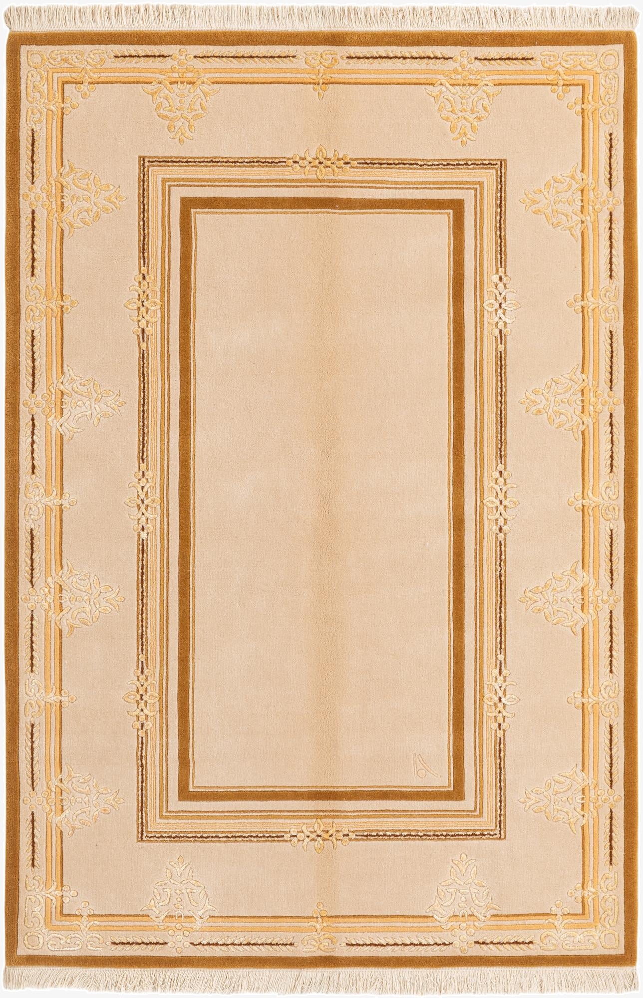 3' 11 x 5' 11  Hand Knotted Darya Wool Rug