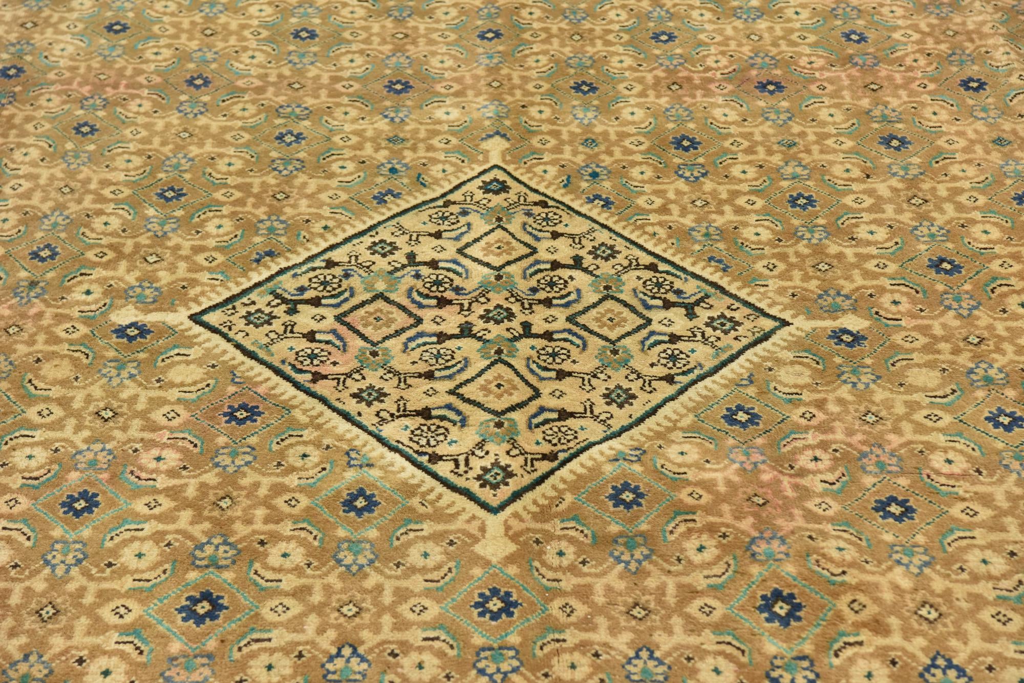 10' x 13' 5 Hand Knotted Farahan Persian Wool Rug