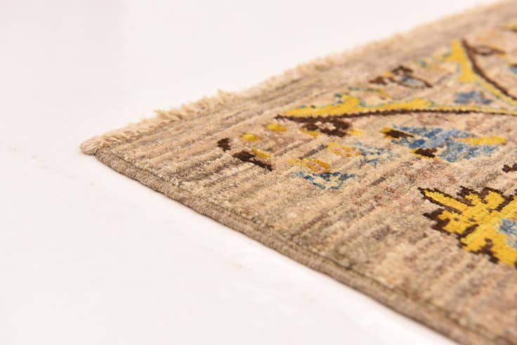 Detail image of 6' x 8' 8 Hand Knotted Ikat Oriental Rug