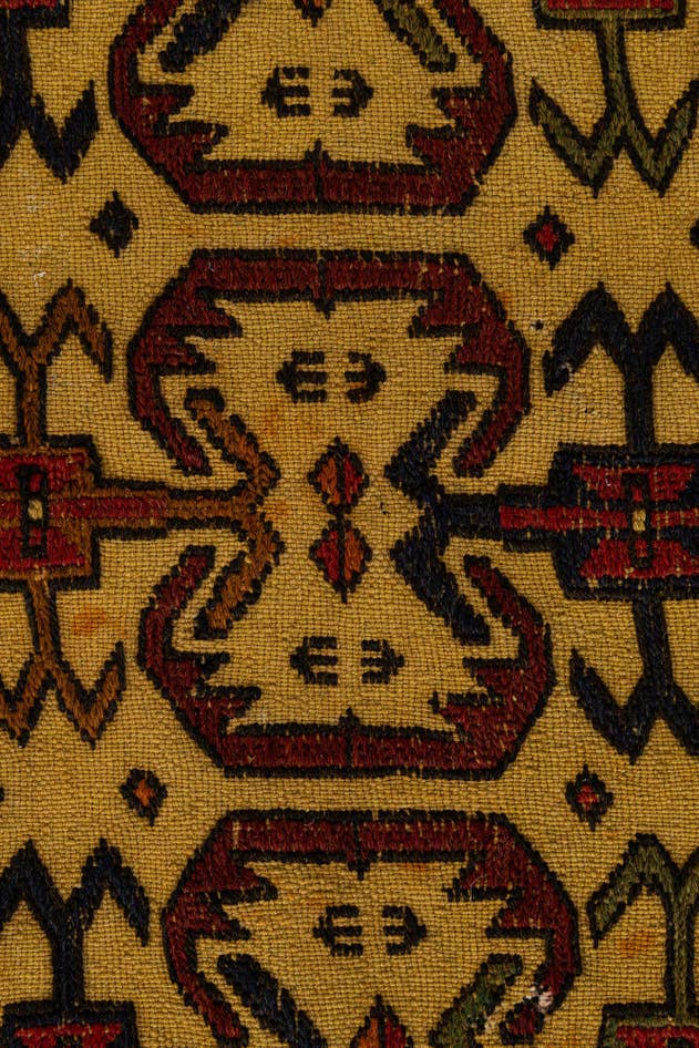 Detail image of 4' 4 x 6' 7 Hand Woven Kilim Afghan Wool Rug