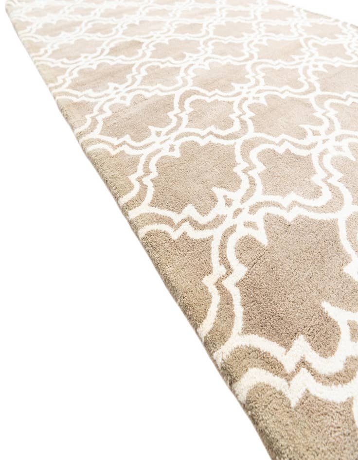 Detail image of 5' 2 x 8' Luna Rug