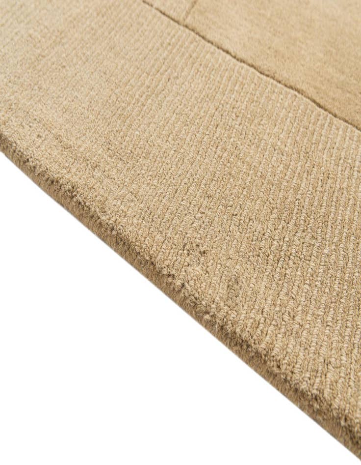 Detail image of 5' 1 x 8' Luna Rug