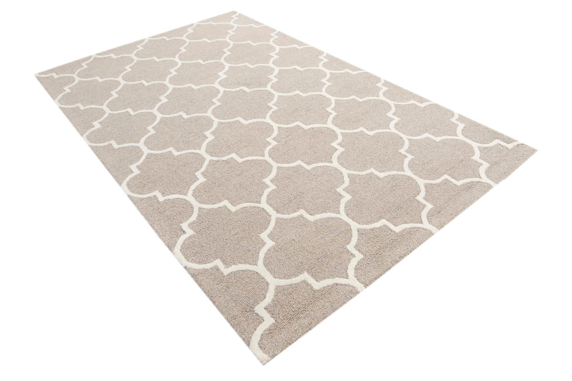 5' 1 x 8' Luna Rug