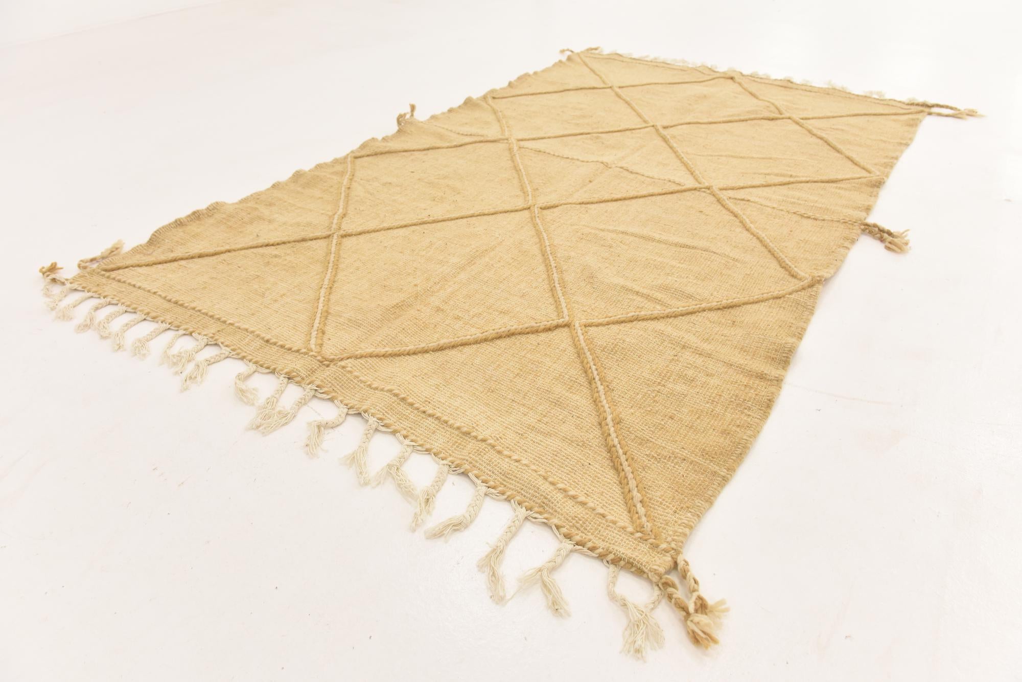 5' 1 x 8' 4 Hand Knotted Moroccan Wool Rug