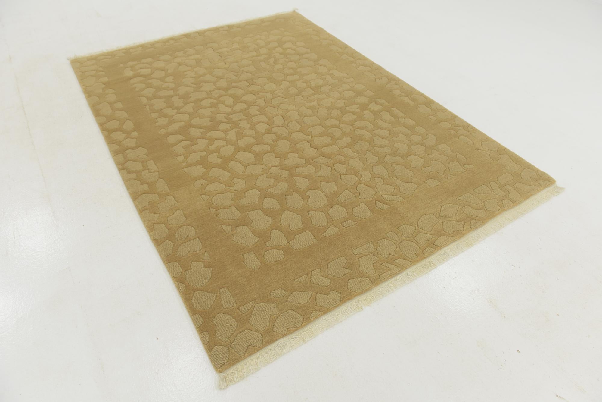 5' 8 x 7' 8 Hand Knotted Nepal Wool Rug