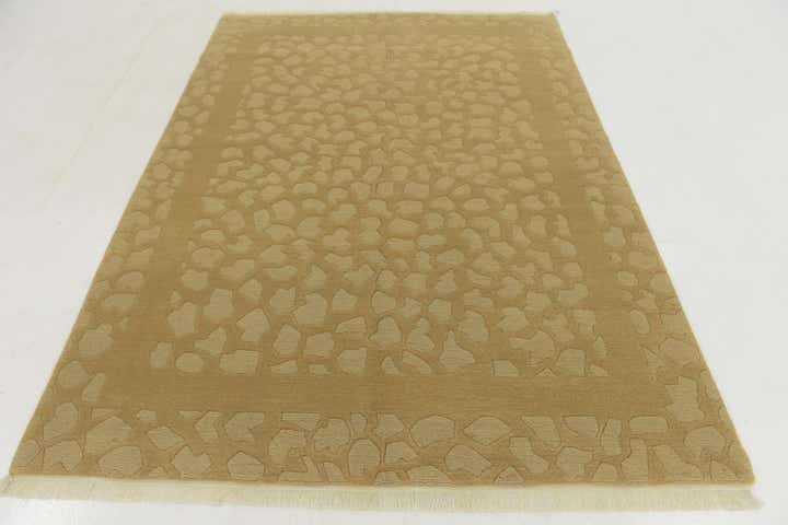 5' 8 x 7' 8 Hand Knotted Nepal Wool Rug