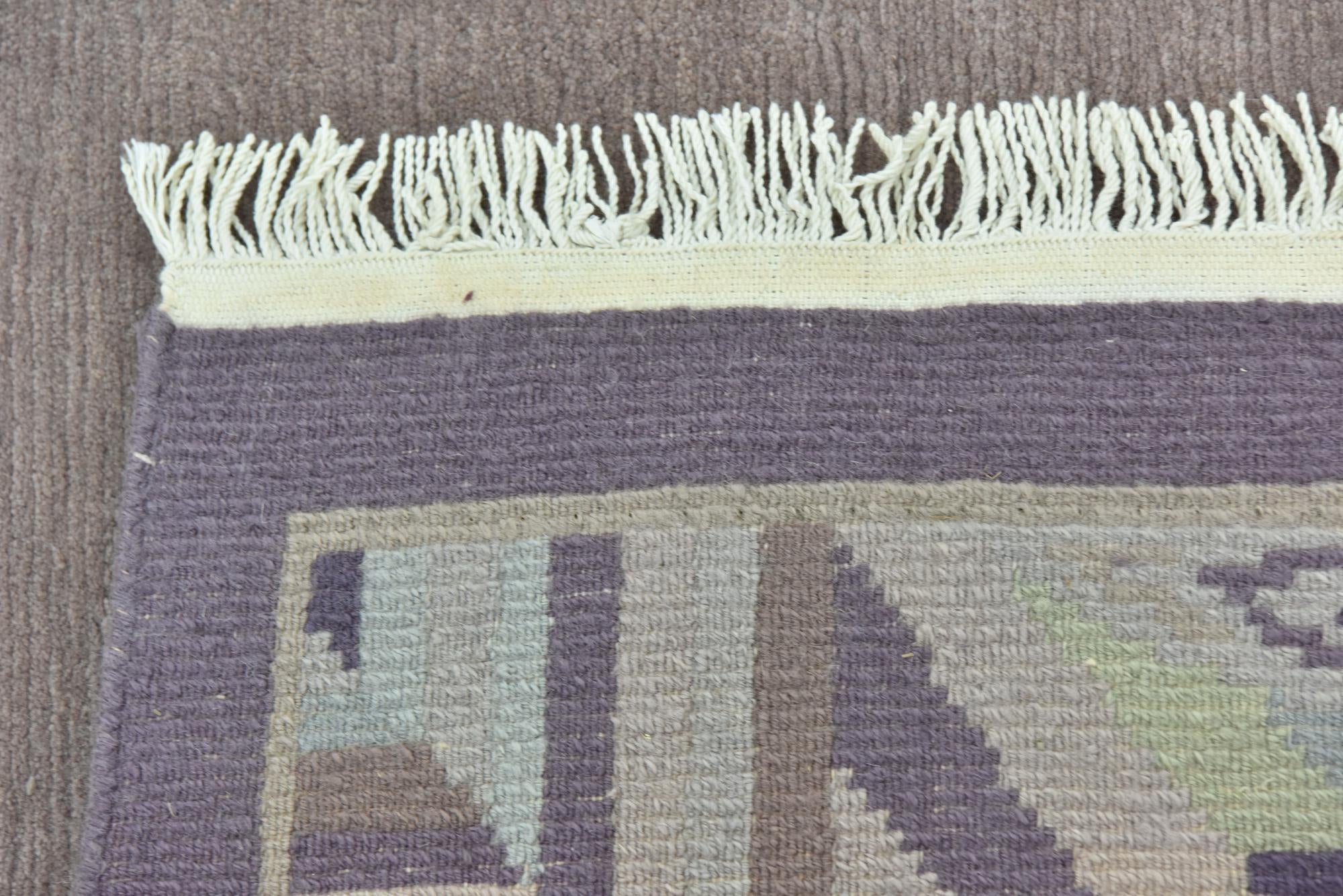 7' 8 x 10' 7 Hand Knotted Nepal Wool Rug
