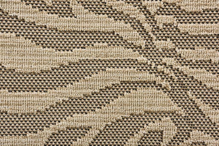 Detail image of 5' 4 x 7' 8 Easy-Clean Modern Indoor / Outdoor Rug