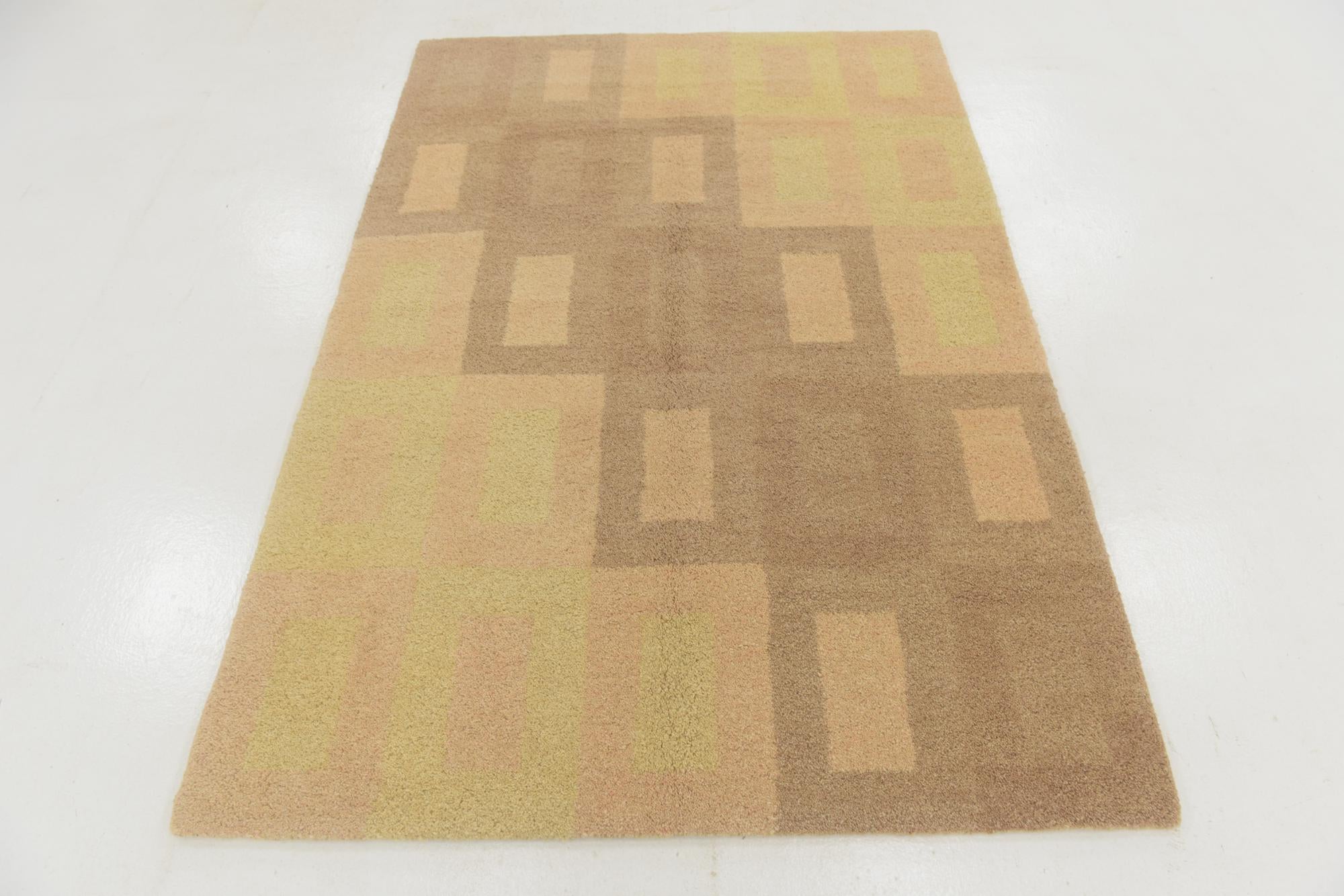 4' 4 x 6' 4 Reproduction Gabbeh Wool Rug