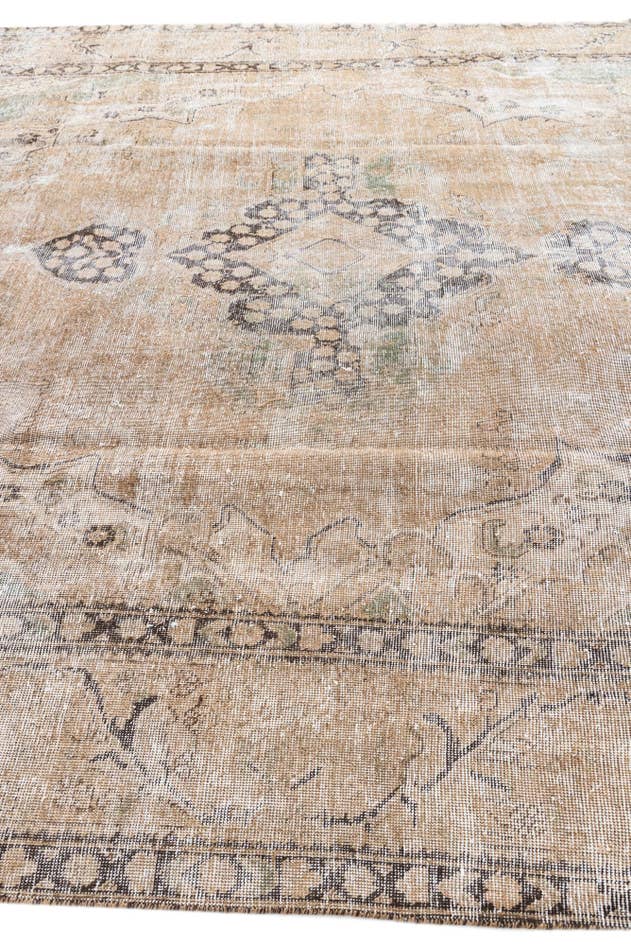 Detail image of 9' 3 x 11' 8 Hand Knotted Ultra Vintage Persian Wool Rug