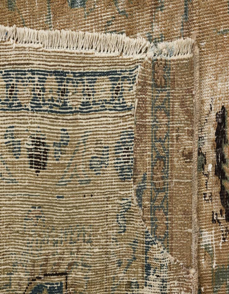 Detail image of 7' 10 x 11'  Hand Knotted Ultra Vintage Persian Wool Rug