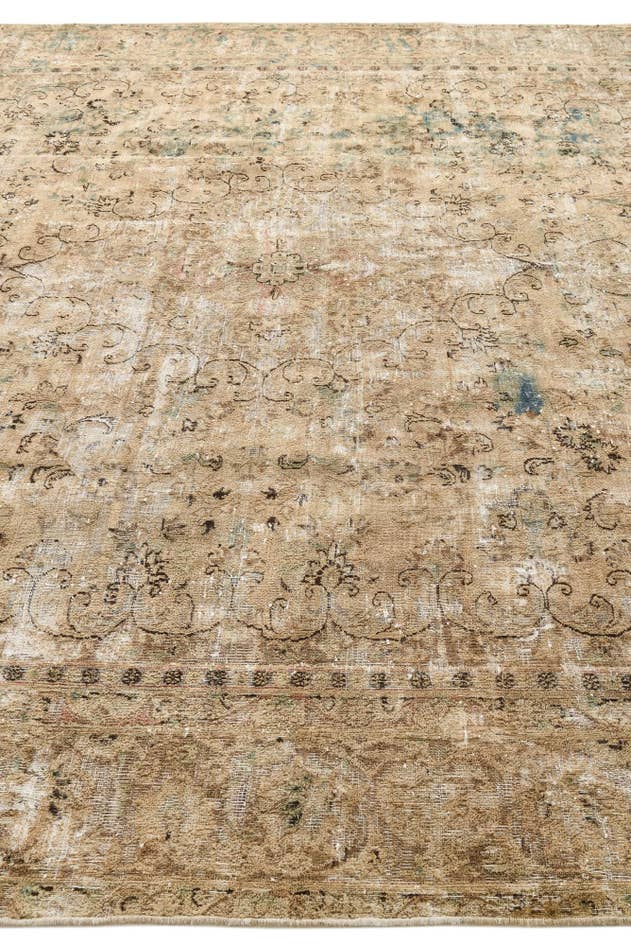 Detail image of 9' 1 x 11' 10 Hand Knotted Ultra Vintage Persian Wool Rug