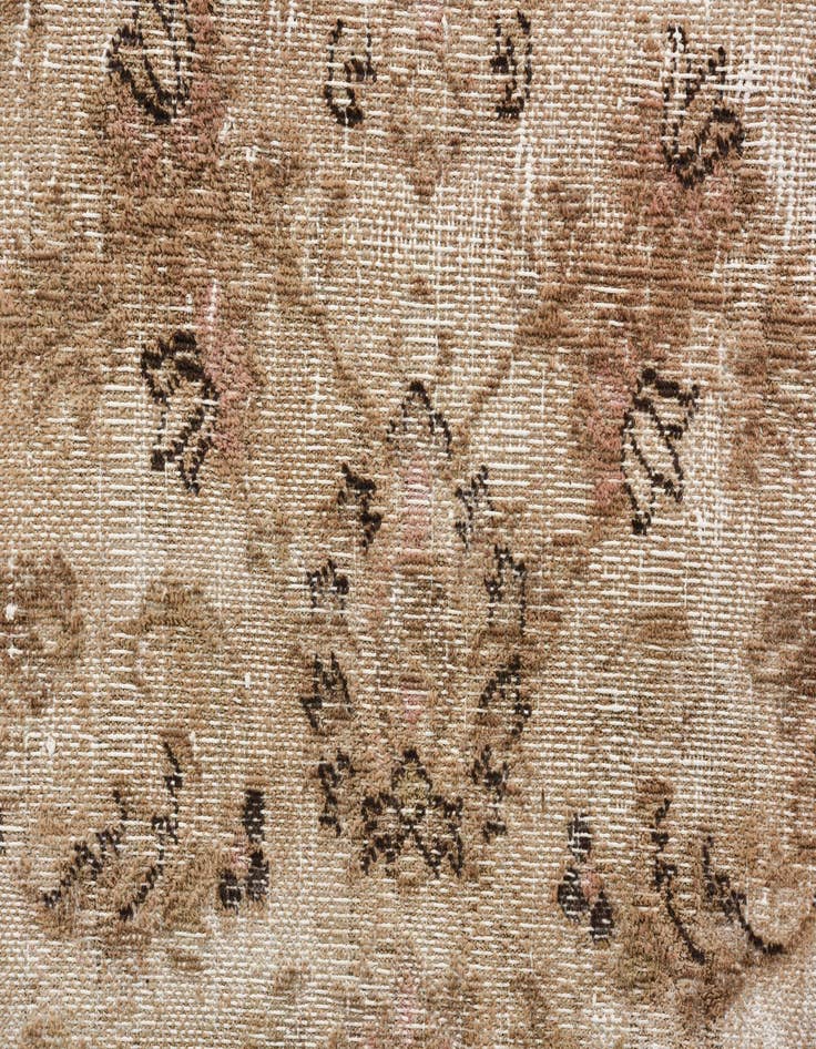 Detail image of 9' 5 x 12' 6  Hand Knotted Ultra Vintage Persian Wool Rug