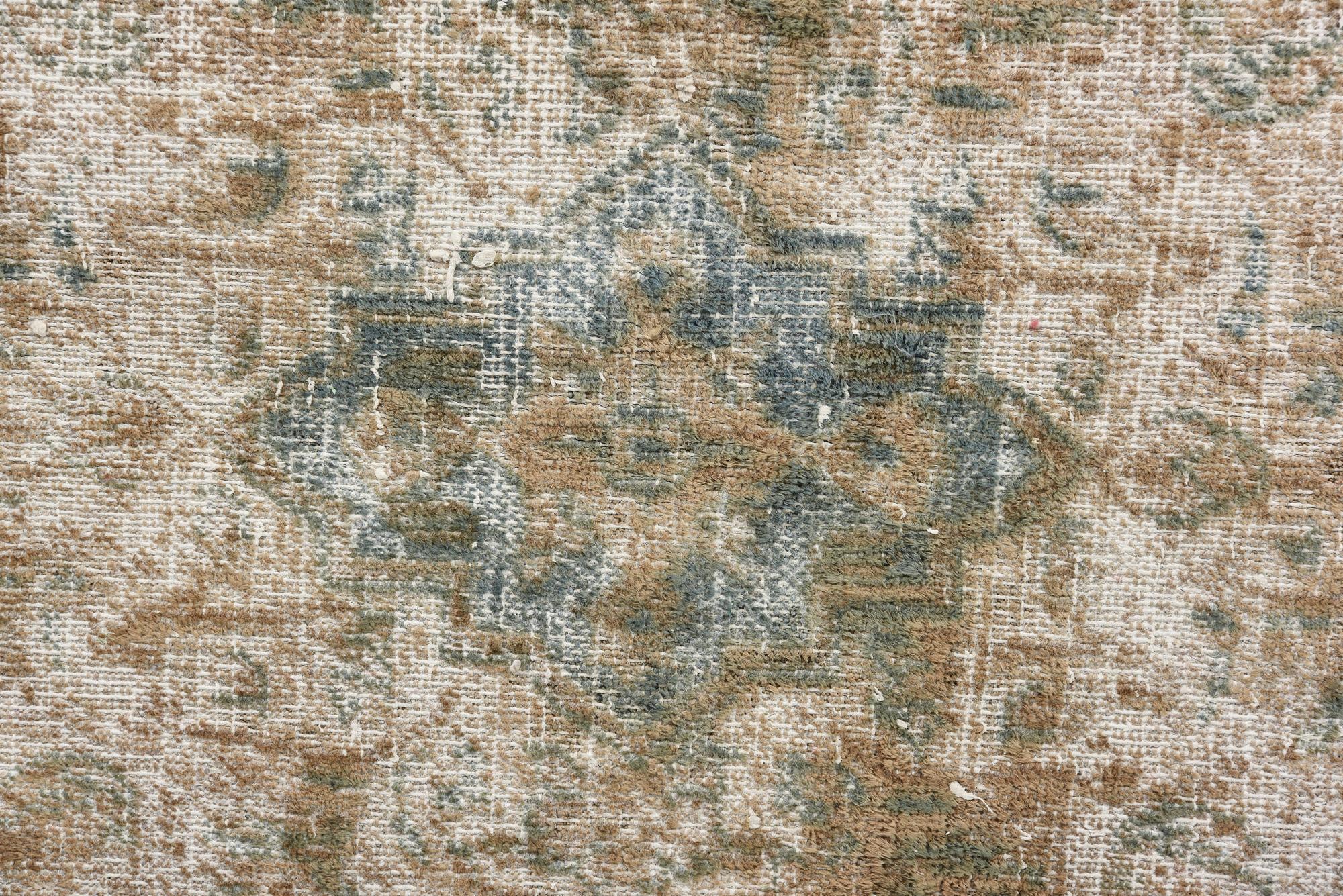 8' 7 x 11' 10 Hand Knotted Ultra Vintage Persian Wool Rug