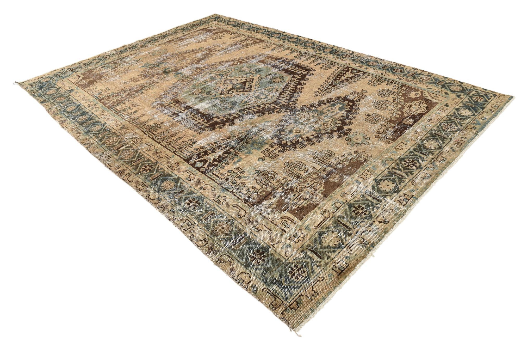 8' 6 x 12' 2 Hand Knotted Ultra Vintage Persian Wool Rug