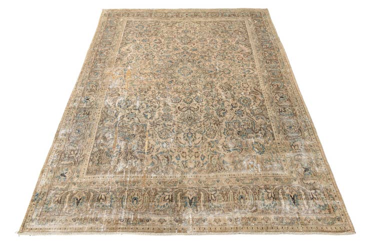 Detail image of 9' 8 x 12' 9 Hand Knotted Ultra Vintage Persian Wool Rug