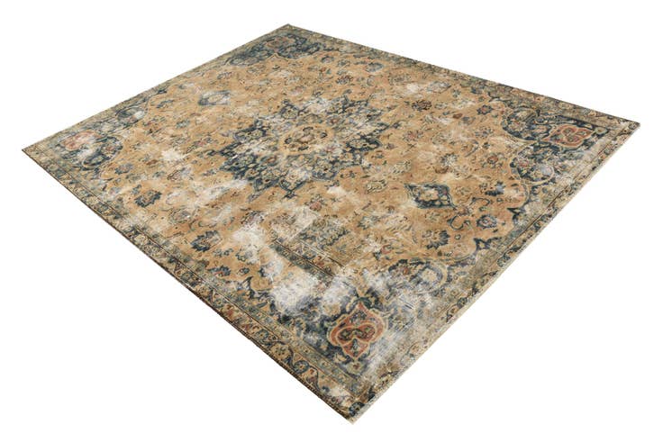 Detail image of 6' 3 x 7' 10 Hand Knotted Ultra Vintage Persian Wool Rug