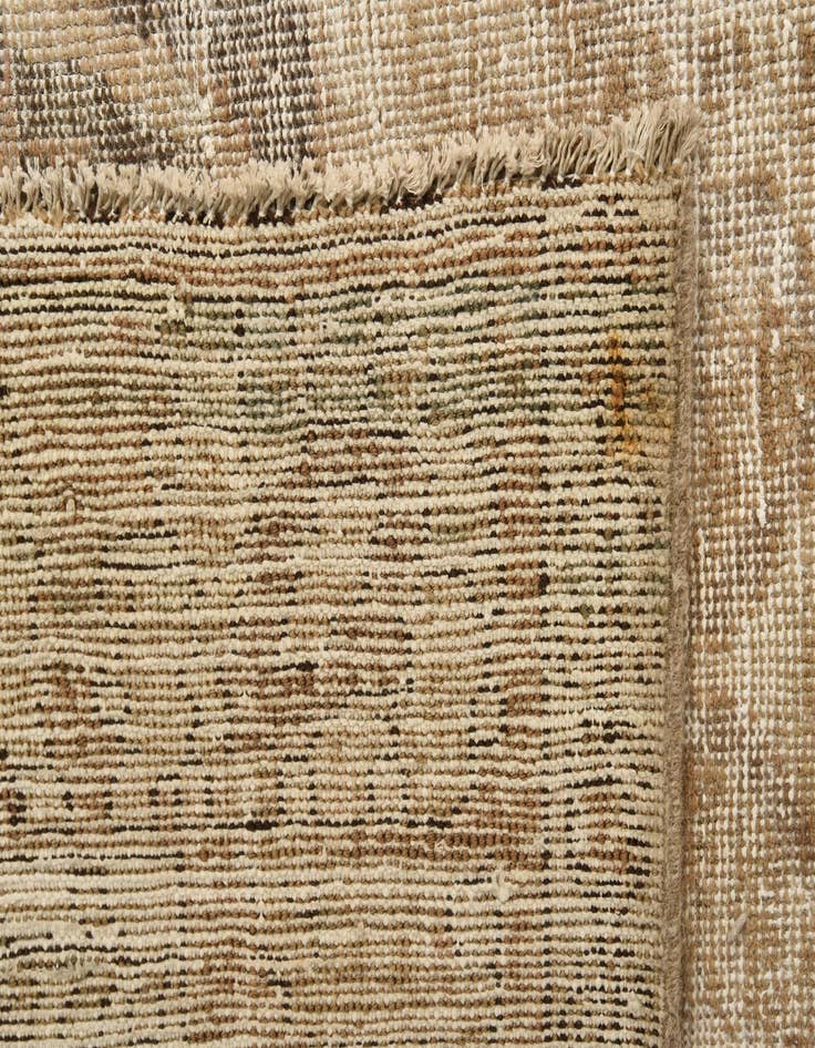 Detail image of 6' 9 x 9' 8  Hand Knotted Ultra Vintage Persian Wool Rug