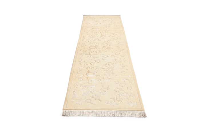 2' 7 x 13' Darya Runner Rug