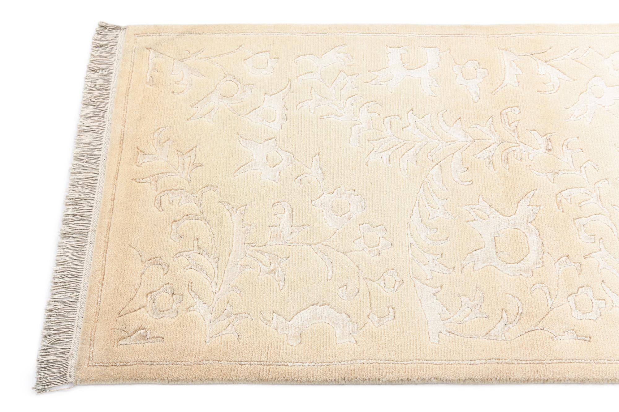 2' 7 x 13' Darya Runner Rug
