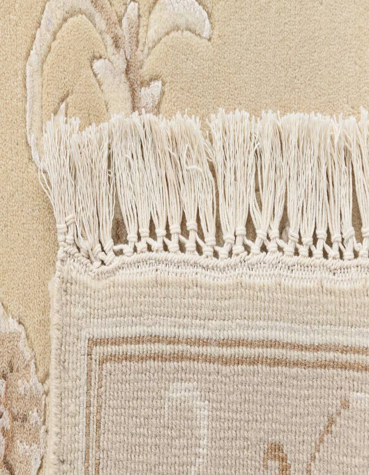 Detail image of 2' 8 x 9' 6 Darya Runner Rug