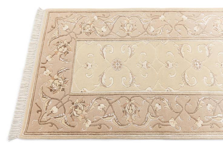 Detail image of 2' 8 x 9' 6 Darya Runner Rug