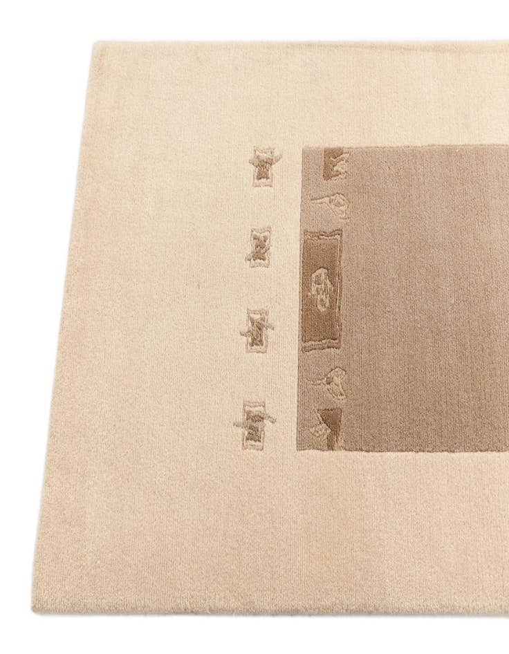 Detail image of 2' 7 x 13' Darya Runner Rug