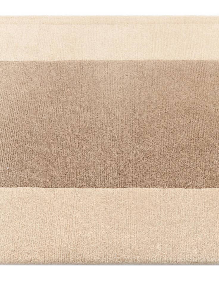 Detail image of 2' 7 x 13' Darya Runner Rug