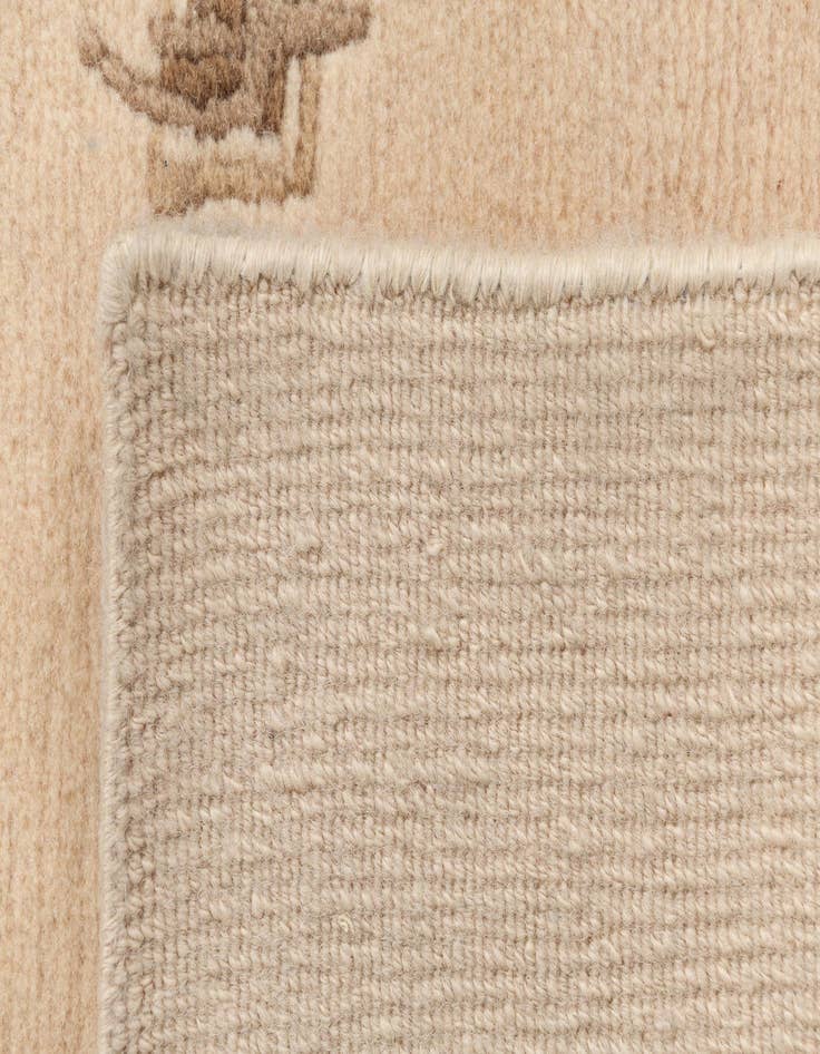 Detail image of 2' 7 x 13' Darya Runner Rug