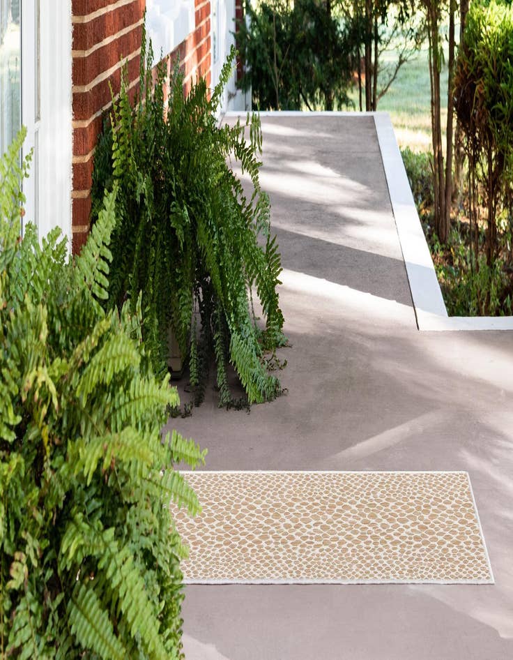 Detail image of 2' x 8'  Washable Jill Zarin Cape Town Indoor / Outdoor Runner Rug