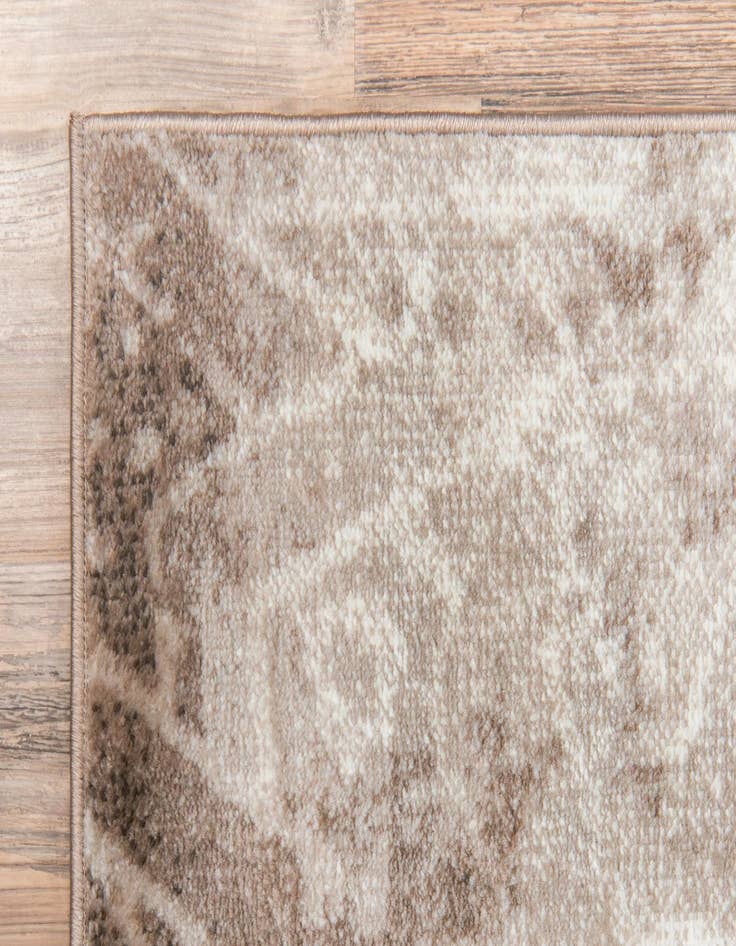 Detail image of 2' x 6' 7 Monaco Runner Rug