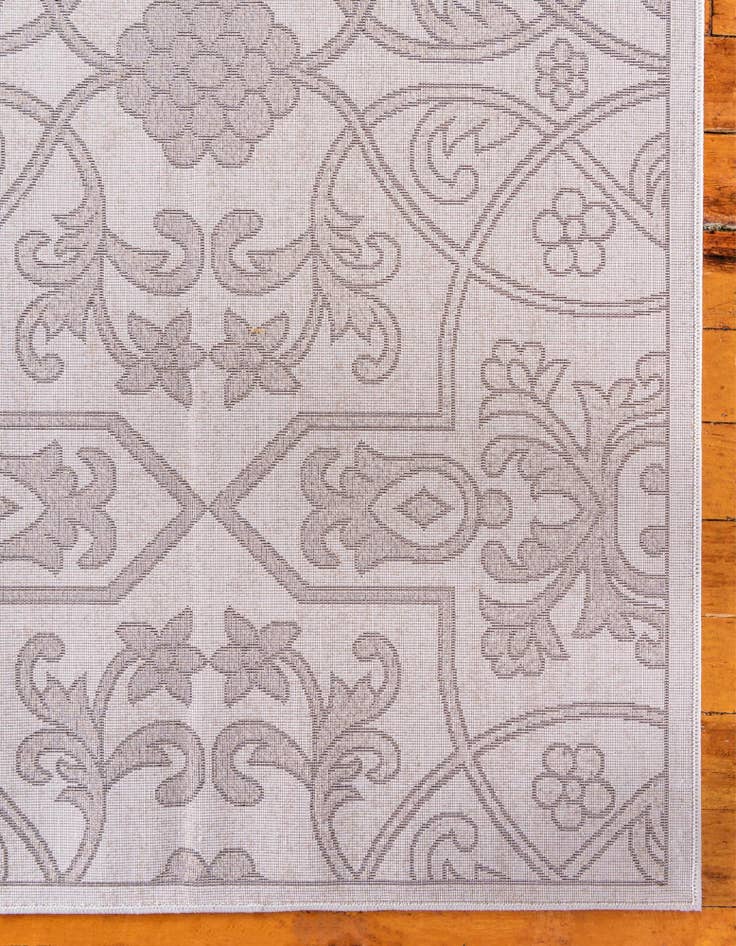 Detail image of 6' x 6' Himalaya Square Rug