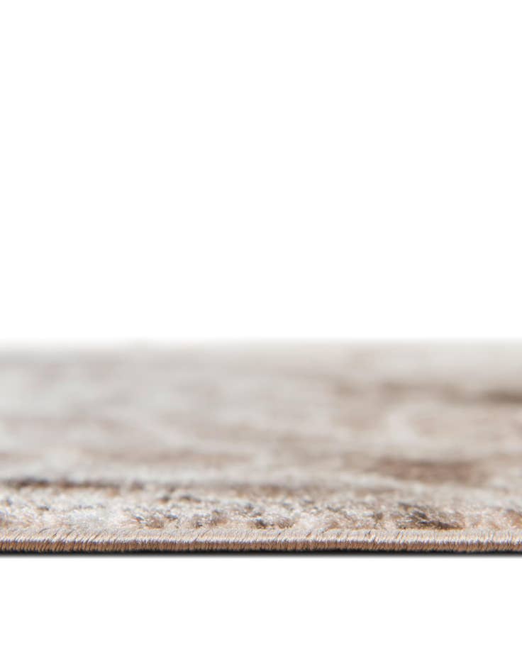 Detail image of 8' x 8' Monte Carlo Square Rug